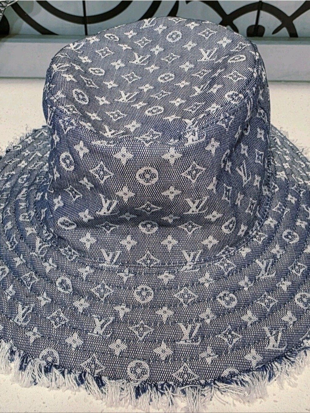 NWOT Louis Vuitton Mono Denim Bucket Bobbygram Wide Brim Frayed Hat M76530 Sz S
